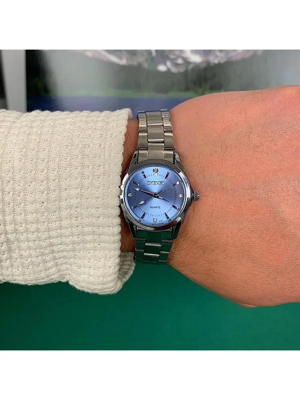 Silver Classy Quartz Round Light Blue Stainless Steel Watch. Stainless steel